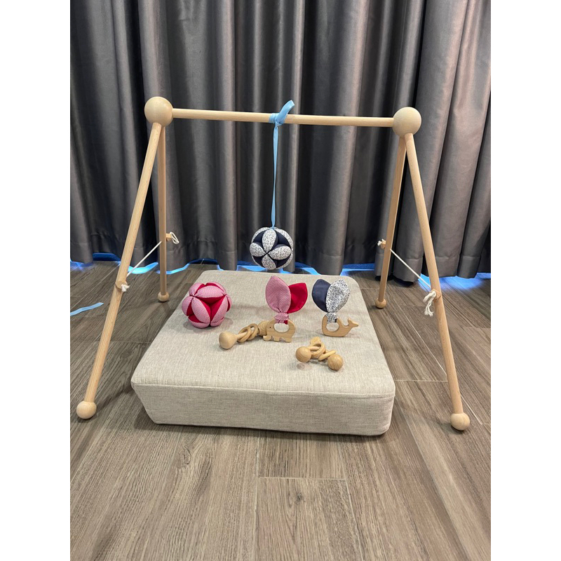 Size Lớn Kệ chữ a cho bé đồ chơi cho bé sơ sinh đồ chơi vận động cho bé sơ sinh kệ treo montessori