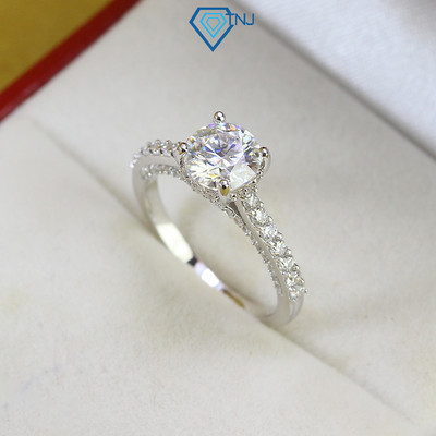 Nhẫn bạc đính Moissanite nữ loại 7ly xi bạch kim kèm thẻ tra cứu tinh tế, sang trọng NNM0005 - Trang Sức TNJ