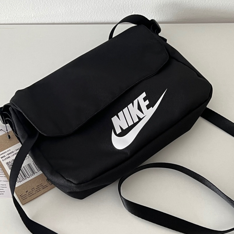 Túi đeo chéo Nike Cross Bag CW9300 (CÓ SẴN)