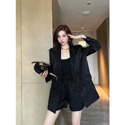 Set đồ quần short và áo vest thời trang cao cấp Fendi FD thiết kế in chữ, phong cách cá tính, sang trọng