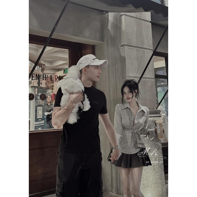 Set áo sơmi kẻ + chân váy xếp ly