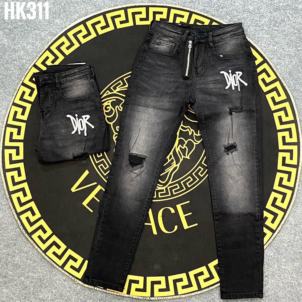 Quần jeans dài nam cao cấp chất denim màu đen dày dặn in chữ kèm phụ kiện khóa phá cách YUKI OUTFIT 323 | BigBuy360 - bigbuy360.vn