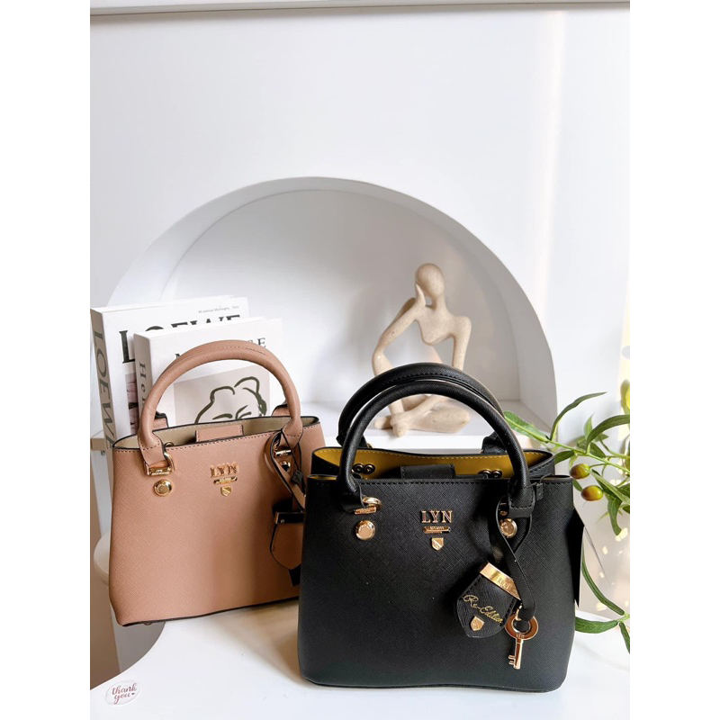 Túi l y n sang trọng