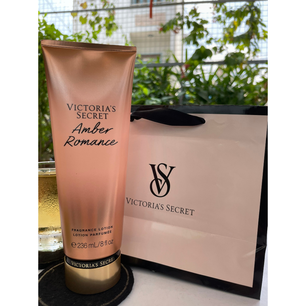 Bản Mỹ_Dưỡng Thể Victoria's Secret Fragrance Lotion Amber Romance 236ml