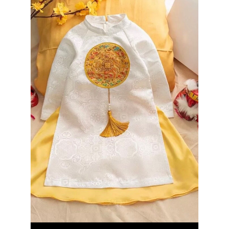 Áo cách tân cho bé