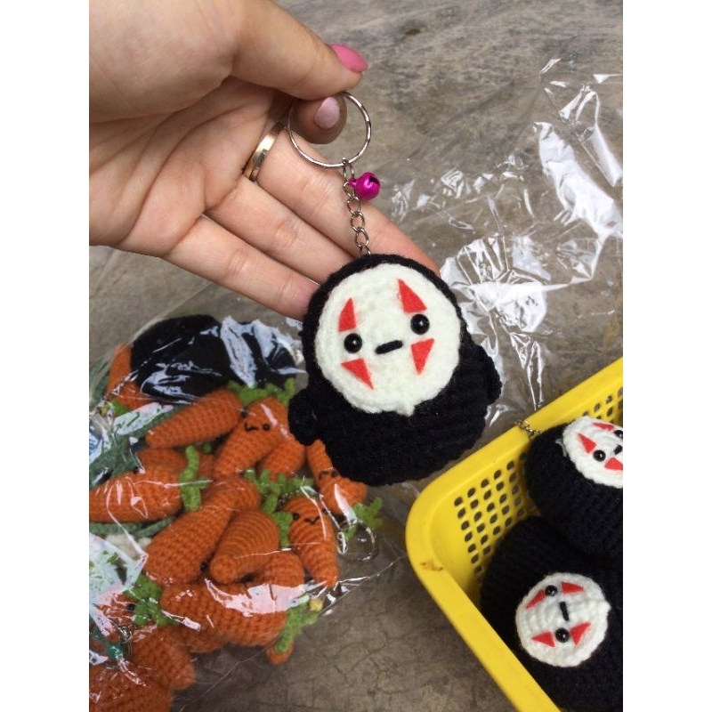 Vô diện bằng len