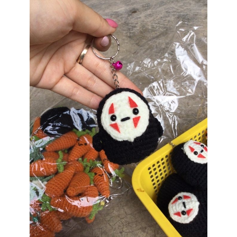 Vô diện bằng len