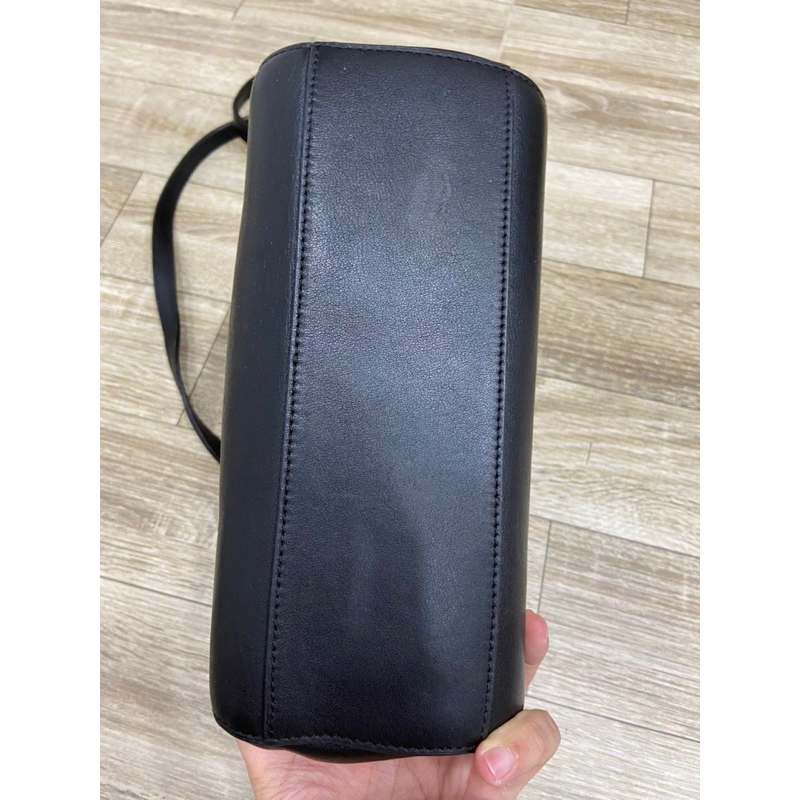 Túi si hiệu Fendi