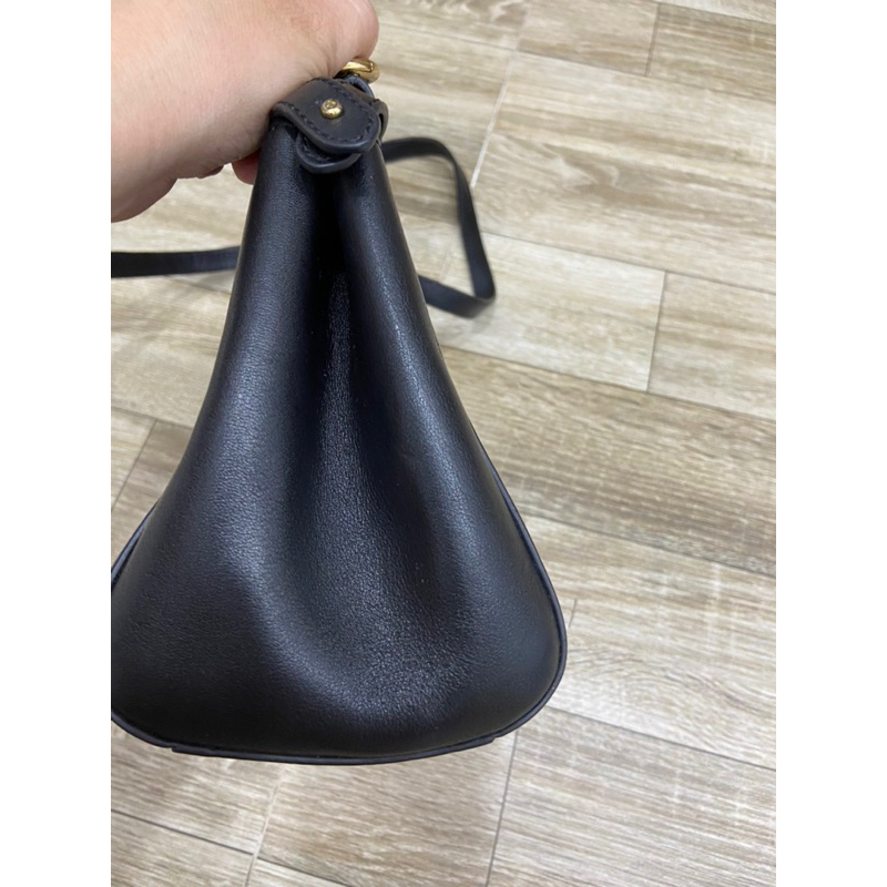 Túi si hiệu Fendi