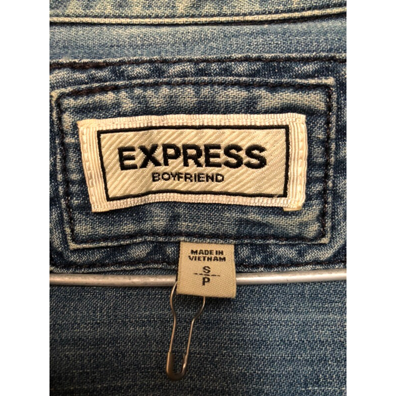 Áo sơ mi bò Express