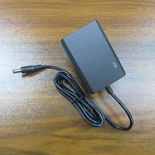 ADAPTER NGUỒN DC 9V 2A LOẠI TỐT