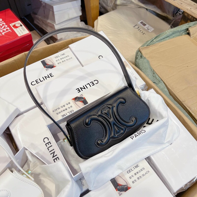 Túi kẹp nách mẫu mới 2023 có hộp khách đặt Rosabell