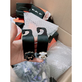 Móc treo đồ phụ kiện xe hơi