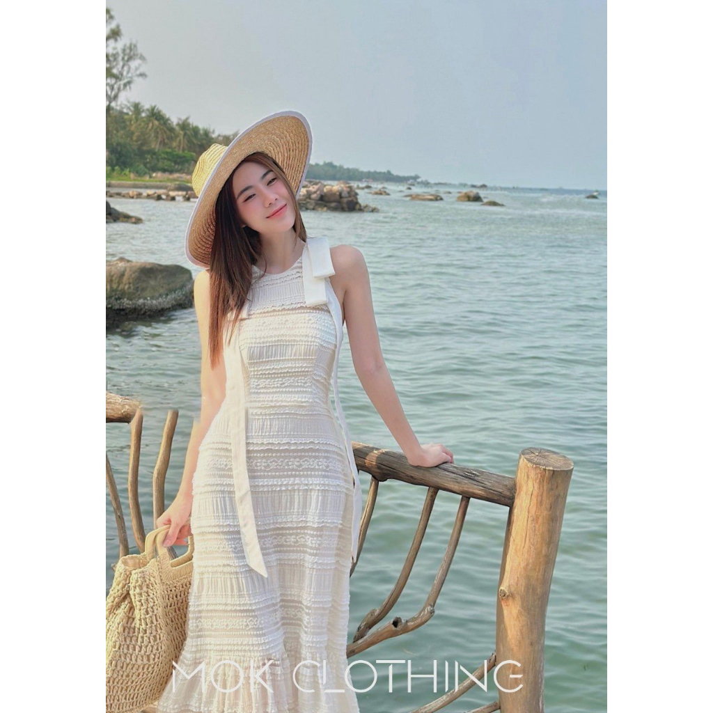 Đầm váy nữ maxi cổ tròn khoét vai kiểu nơ tua rua dáng dài xòe đuôi cá vải ren siêu mát diện hè đi biển, đi du lịch
