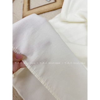 Váy cổ chéo siêu xinh Khánh Lê