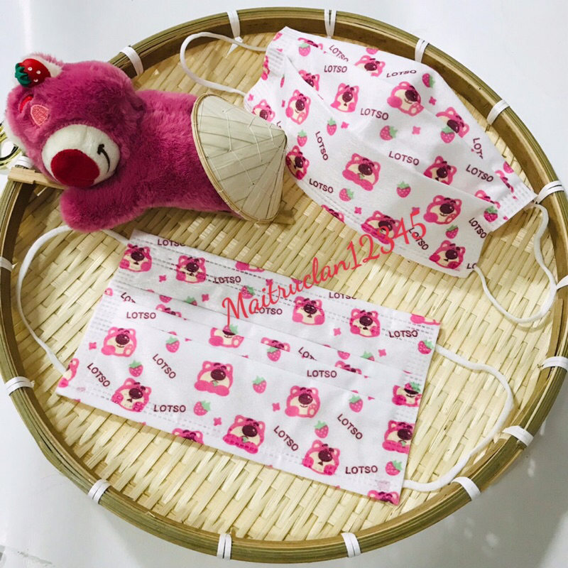 Khẩu trang in hình Gấu dâu lotso dễ thương túi 50/10 cái dành cho người lớn