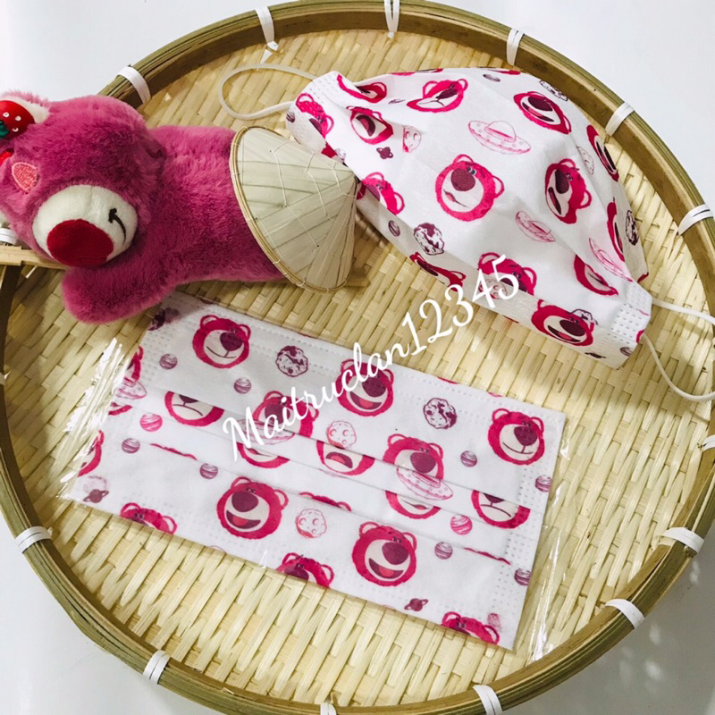 Khẩu trang in hình Gấu dâu lotso dễ thương túi 50/10 cái dành cho người lớn