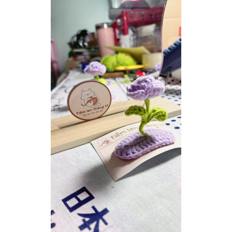Kẹp tóc hoa hồng bằng len handmade