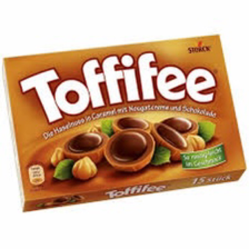 Kẹo mềm Caramen phủ Socola nhân hạt dẻ Toffifee 400gr (48 viên)