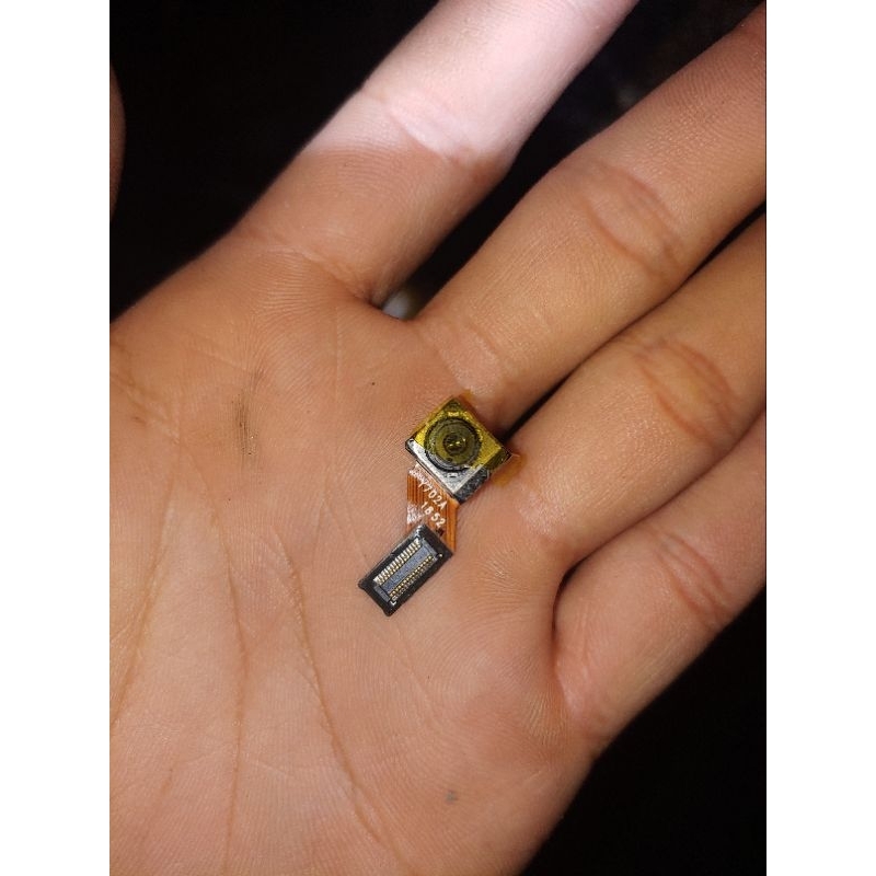 Camera trước LG G8 Thinq