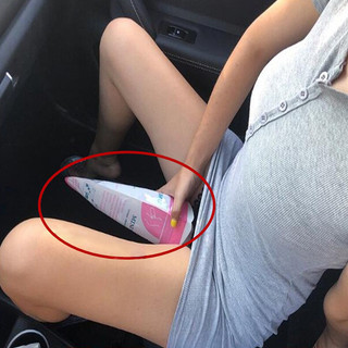 Túi Đi Vệ Sinh Siêu Tốc. Túi đựng nước tiểu Unisex trang bị trên xe ô tô. Dung tích 700ml