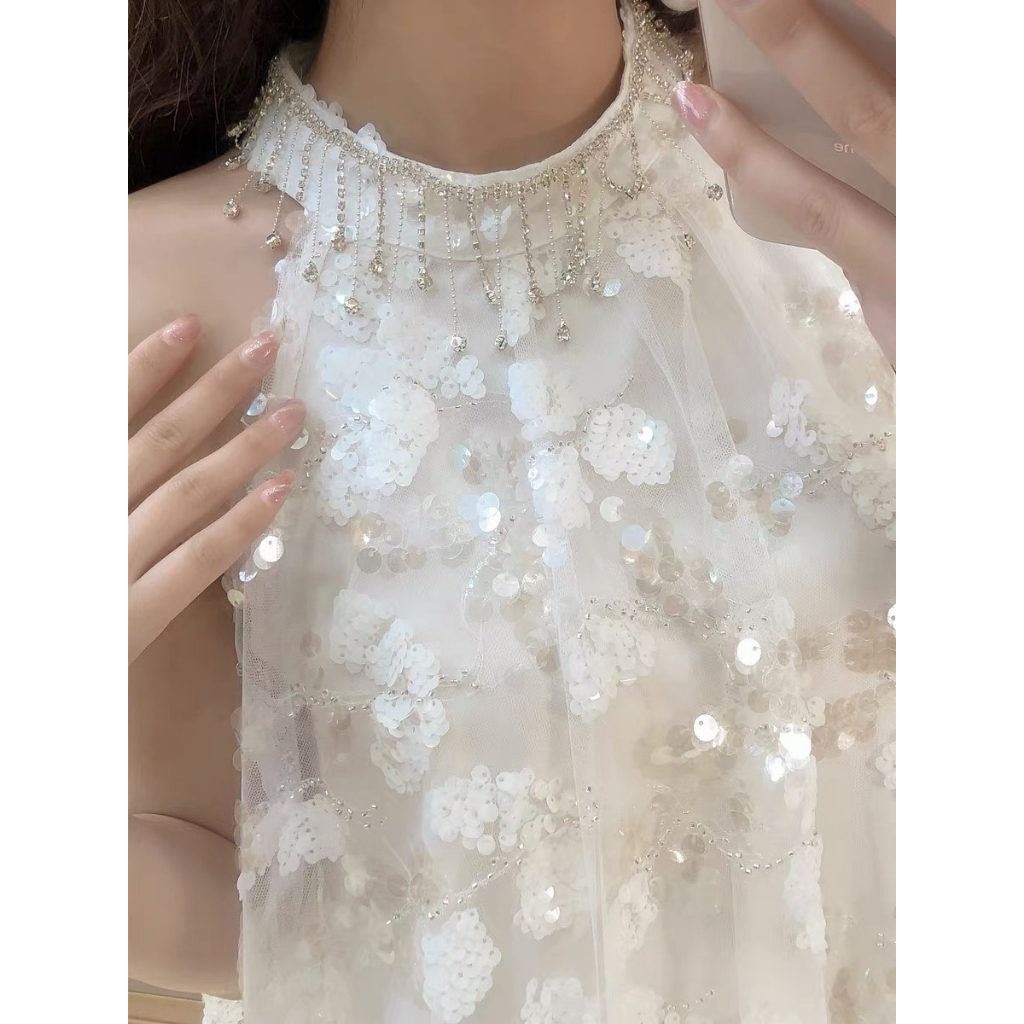 Váy Thiết Kế Cao Cấp Cổ Yếm Dáng A Bling Đính Tết Họa Tiết Tỉ Mỉ Tinh Tế, Đầm Dự Tiệc Bùi Đượm Concept Đính Đá SangChảnh