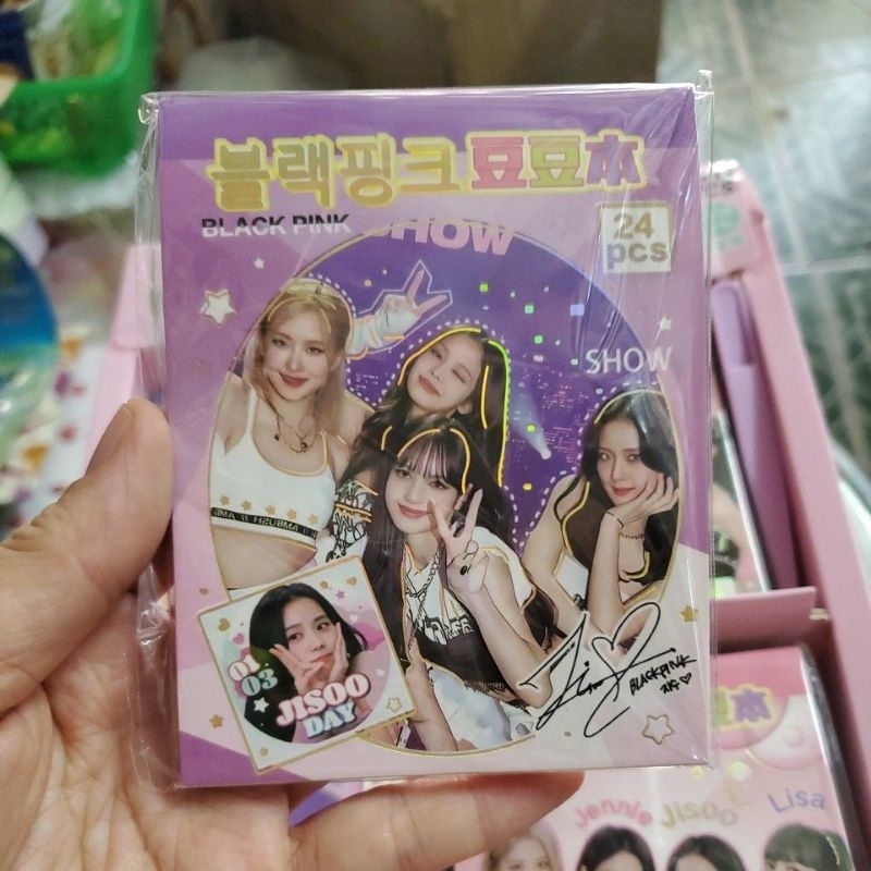 1 quyển sổ dán hình blackpink tặng kèm 1 xăm nhí