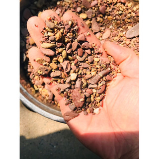 1kg.Sạn Suối Màu Trải Nền Bể Thuỷ Sinh,Bể Cá Cảnh,Tiểu Cảnh