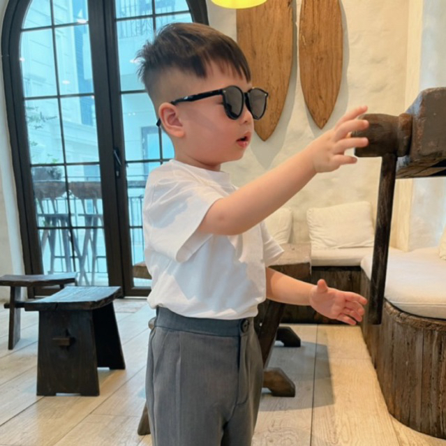 Áo thun trắng cotton cho bé