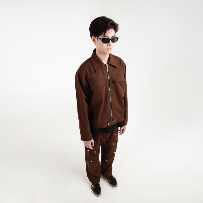 MUZE KAKI CROPPED JACKET // MOCHA // Áo Khoác Dây Kéo