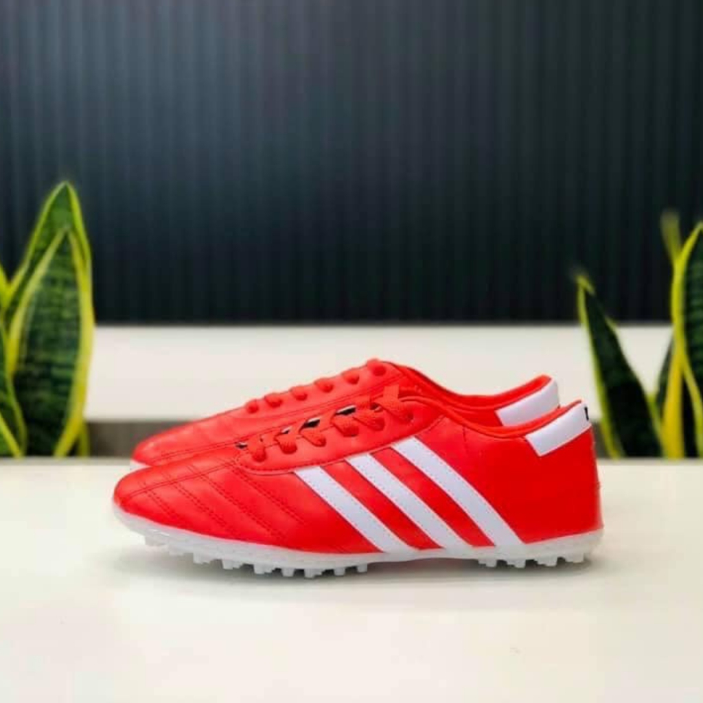 Giày Đá Bóng Trẻ Em Wika 3 Sọc Chính Hãng Dành Cho Sân Cỏ Nhân Tạo, Chất Liệu Từ Da Pu Đã Khâu Full Đế