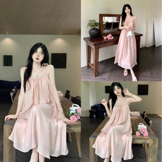 Váy maxi hai dây tơ mềm màu hồng nhạt, dây nơ nhẹ nhàng lắm nha