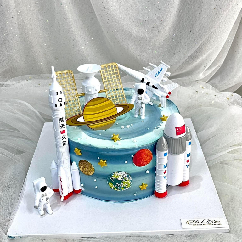 Set mô hình máy bay, tên lửa bằng nhựa, trang trí bánh sinh nhật cho bé - DCB0002