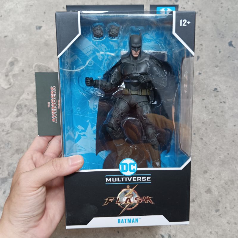 Mô hình McFarlane Batman Snyderverse  có sẵn