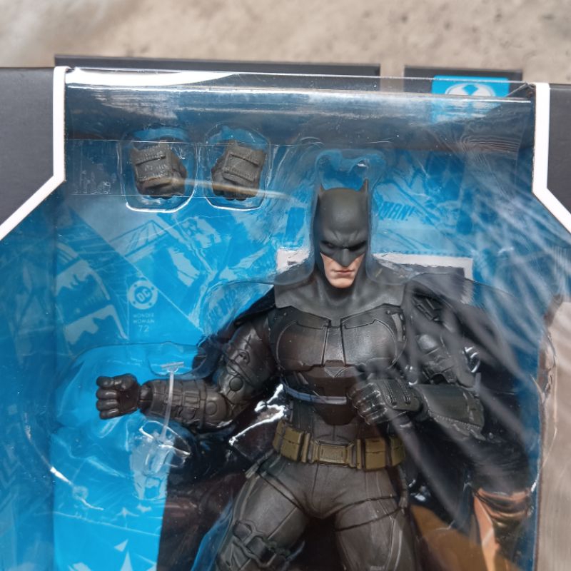 Mô hình McFarlane Batman Snyderverse  có sẵn