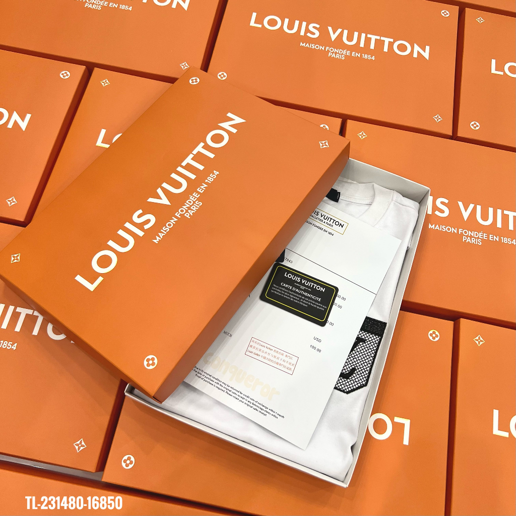 🔥Hot🔥Full box + bill tem mác tất cả các hàng New 2023