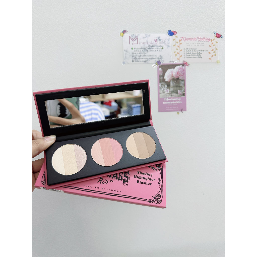 Set trang điểm kèm cọ Too Cool