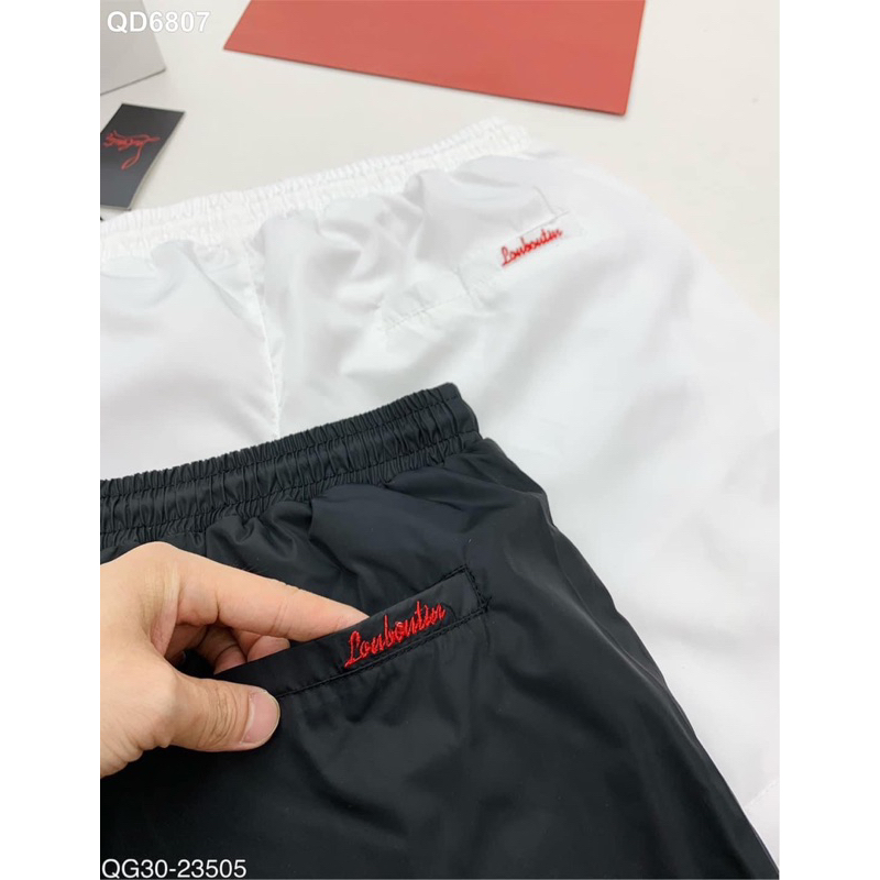 Short gió hoạ tiết logo thiêu cực đẹp new 2023