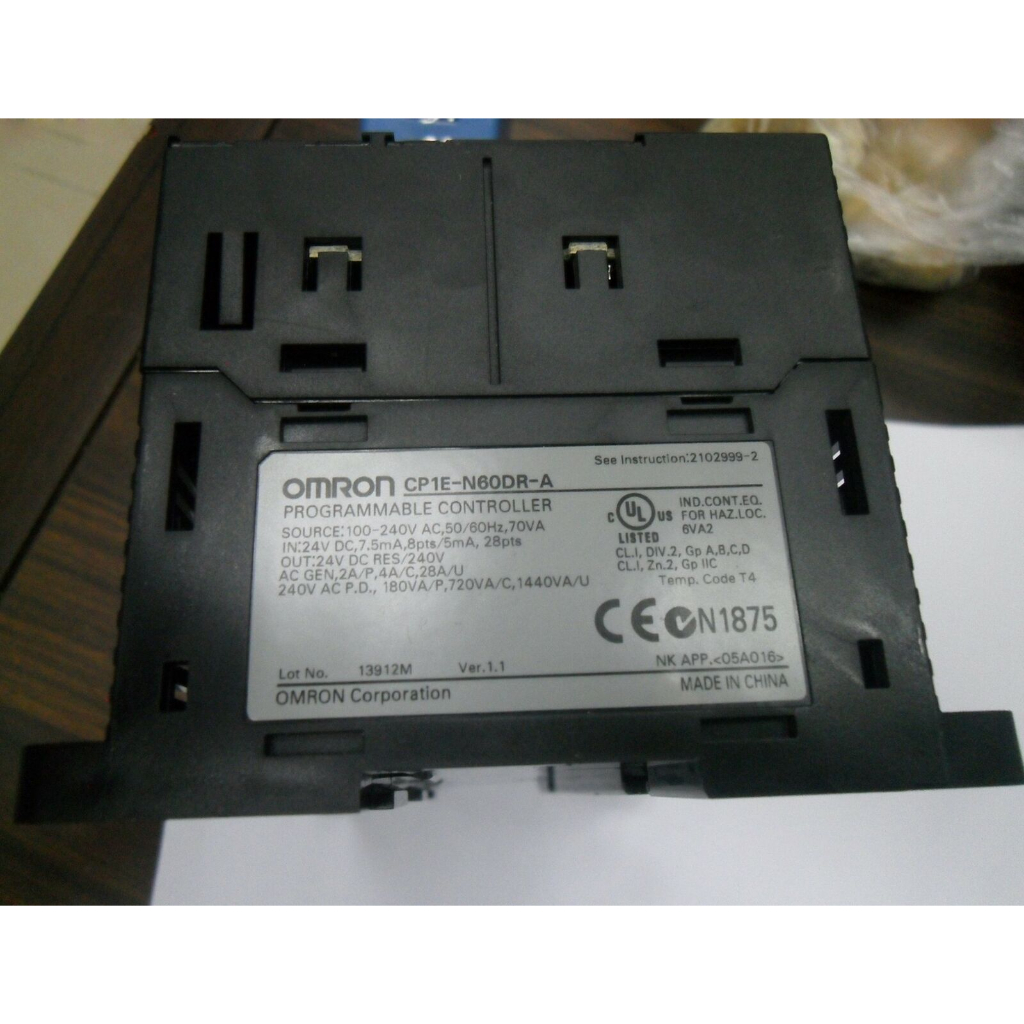 (ORDER - KHÔNG CÓ SẴN) Bộ điều khiển lập trình PLC Omron - CP1E-N60DR-A