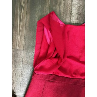 Đầm đỏ Size M mới trên 90%