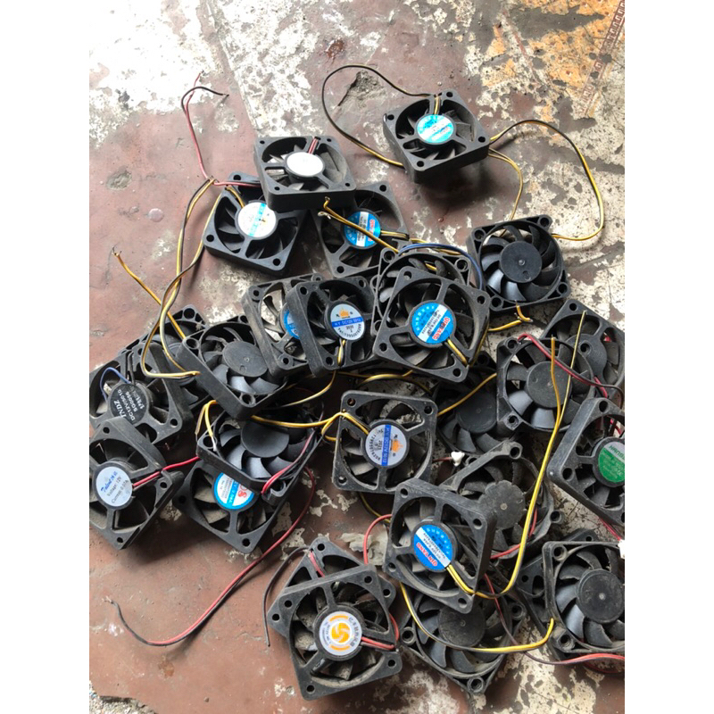 Quạt tản nhiệt 12v 5x5 tháo máy