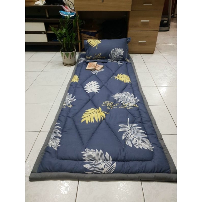 NỆM TRẢI SÀN _ NỆM VĂN PHÒNG _ SINH VIÊN GẤP GỌN TIỆN LỢI. KÍCH THƯỚC 80 X 200CM