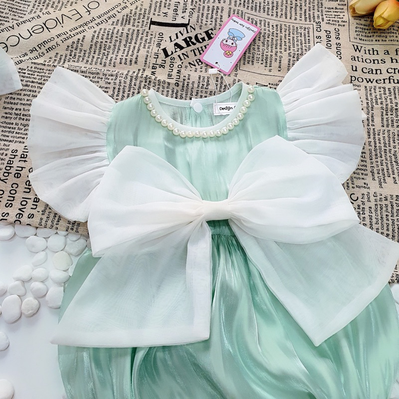 Body xanh ngọc vải Tơ sống mềm mịn, óng ánh. Set đầy tháng, thôi nôi, sinh nhật, quà tặng Min Boutique.Đồ bé gái sơ sinh