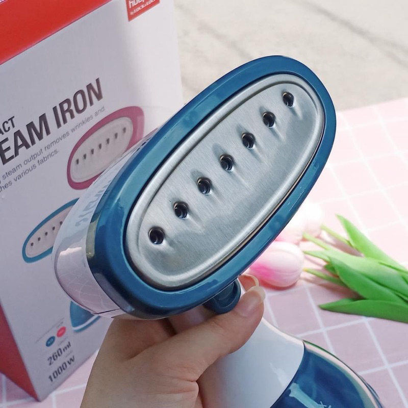 BÀN LÀ HƠI NƯỚC CẦM TAY LOCK&LOCK ENI241 CÔNG SUẤT 1000W