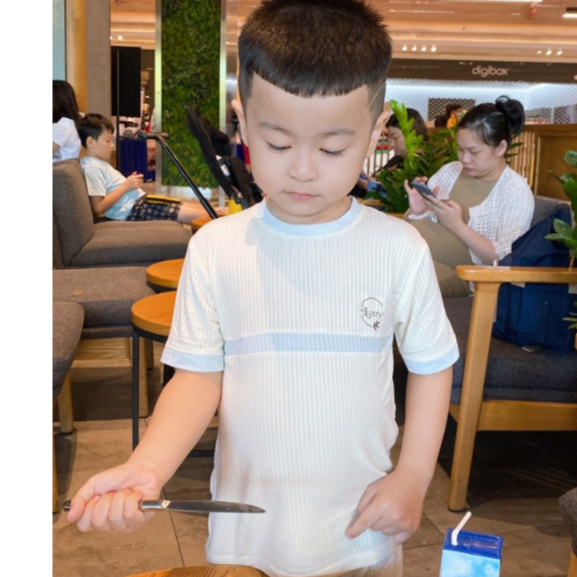 Áo lẻ cộc cổ tròn Luxry vải sợi tre phối màu cực kỳ thời trang cho bé từ 9 tháng đến 5 tuổi