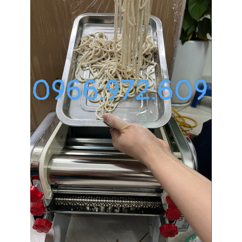 Máy cán bột làm bánh canh ,làm bột bánh bao bánh bột lọc - inox cao cấp