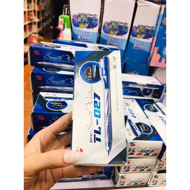Hộp 20 cây bút bi màu xanh Thiên Long