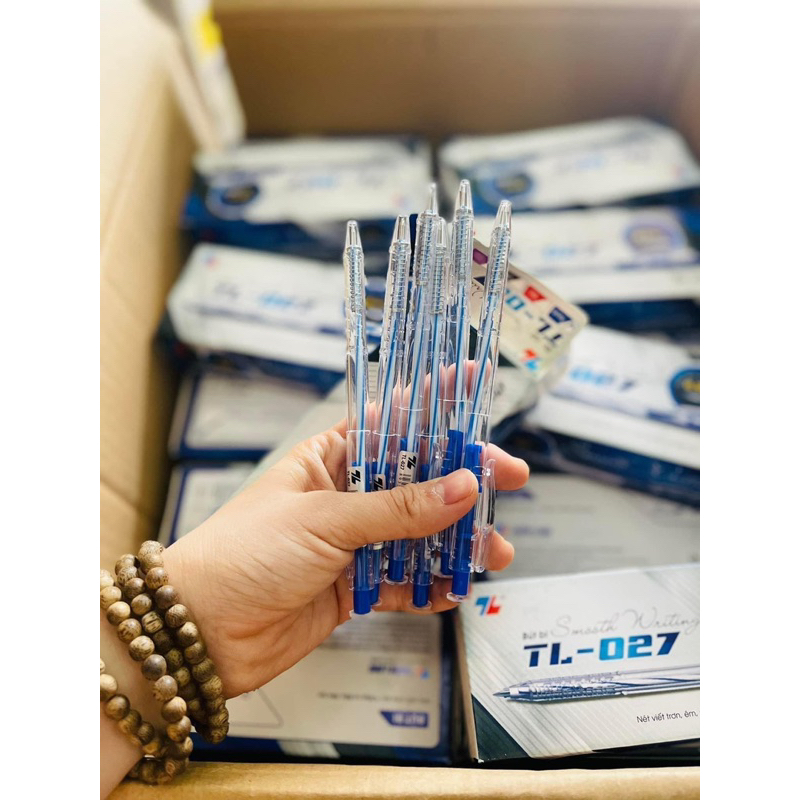 Hộp 20 cây bút bi màu xanh Thiên Long