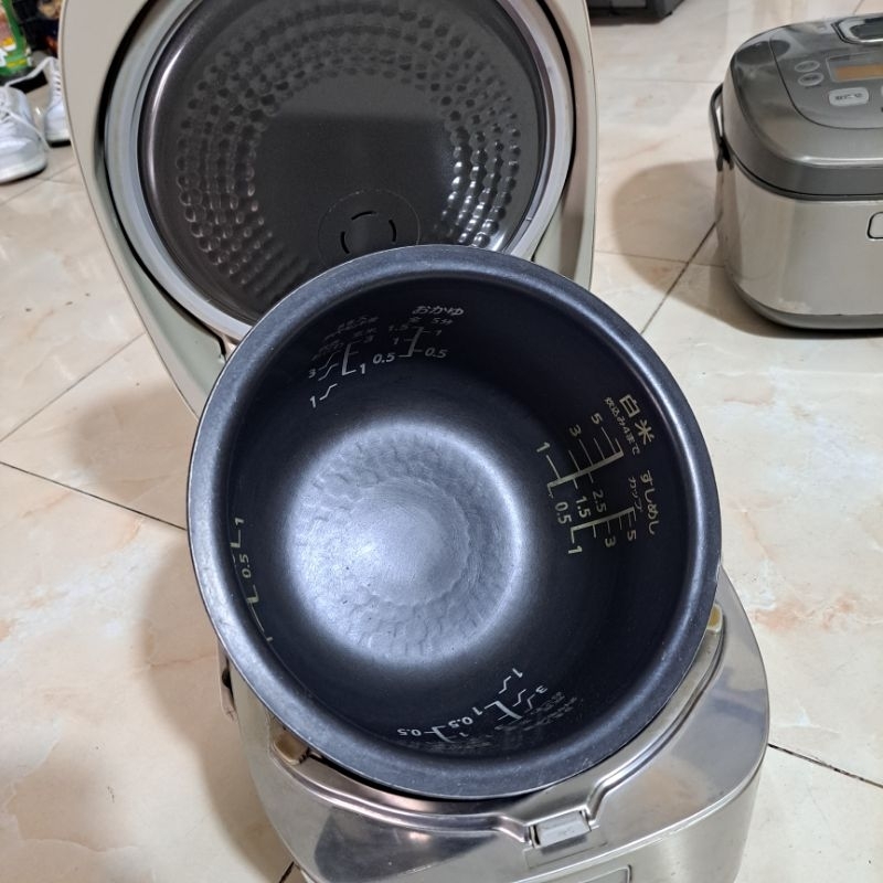 nồi cơm Panasonic cao tần 1l hình thức đẹp xoong đẹp em đã test cơm ngon lành