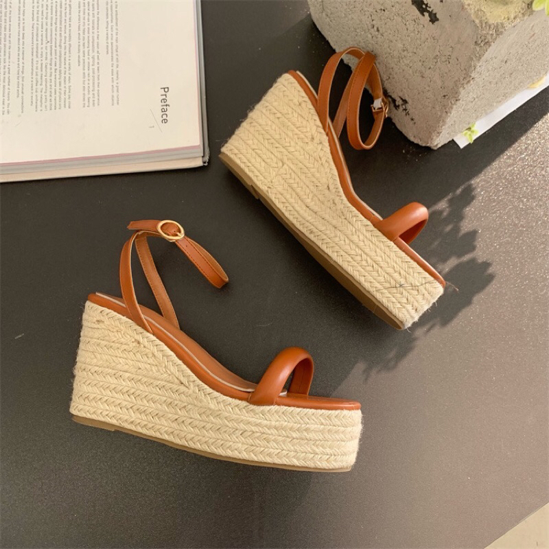 Sandal đế xuồng bện dây gai cao 8cm hãng bubufly